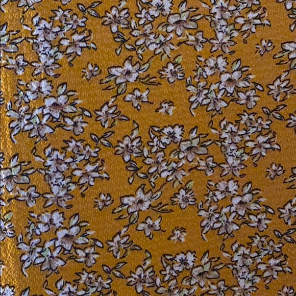 Flower dress, worn once - Picture 2 of 4